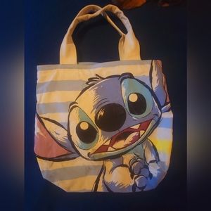 Stitch canvas bag.